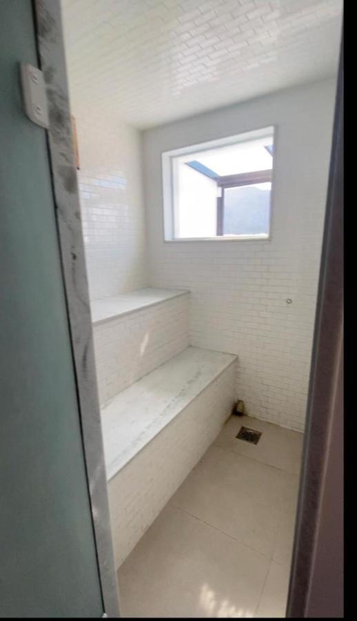 Apto Com Vista Mar, Piscina, Sauna, Academia E Servicos De Limpeza Apartemen Rio de Janeiro